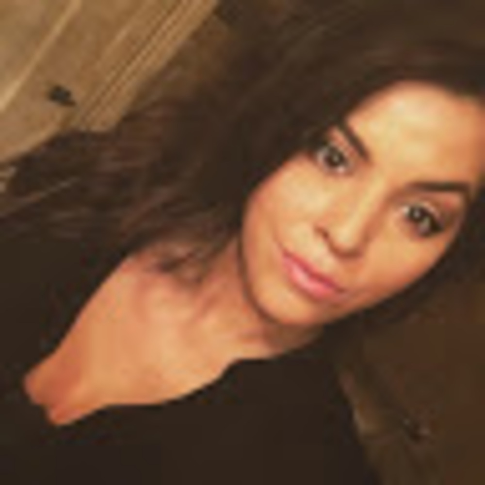 Meet your Posher, Nadia